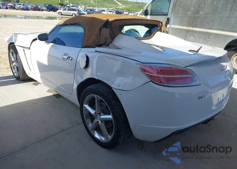 2008 Saturn Sky z USA, uszkodzony, nr VIN 1G8MB35B28Y109722